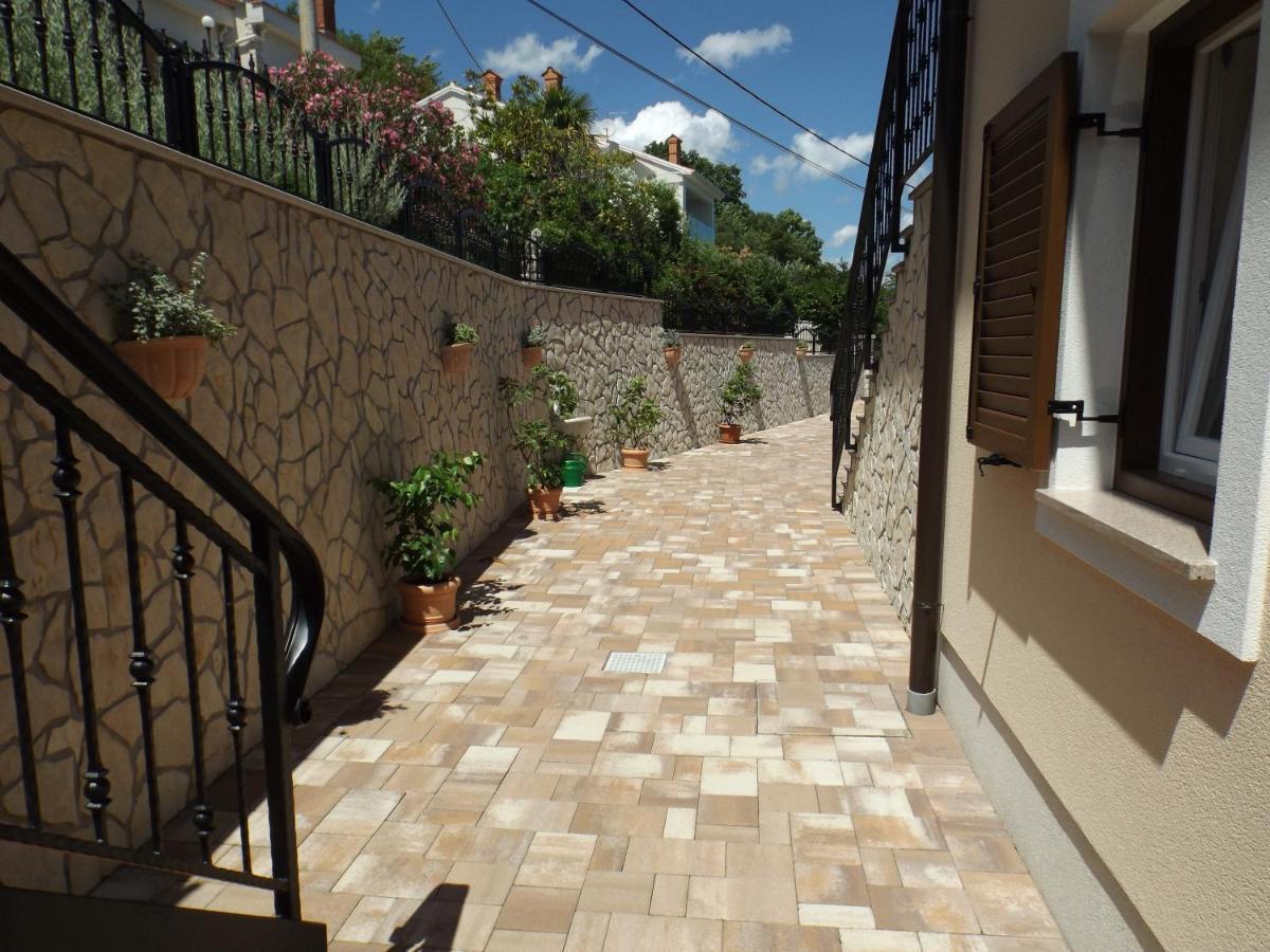 Apartments Villa Elma Moscenicka Draga Exterior foto